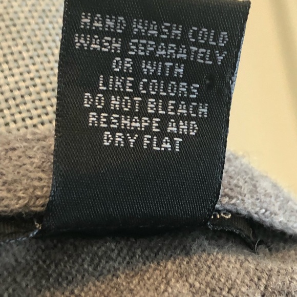 Carole Little 100% Italian Merino wool striped brown gray black shawl sweater - Picture 5 of 5